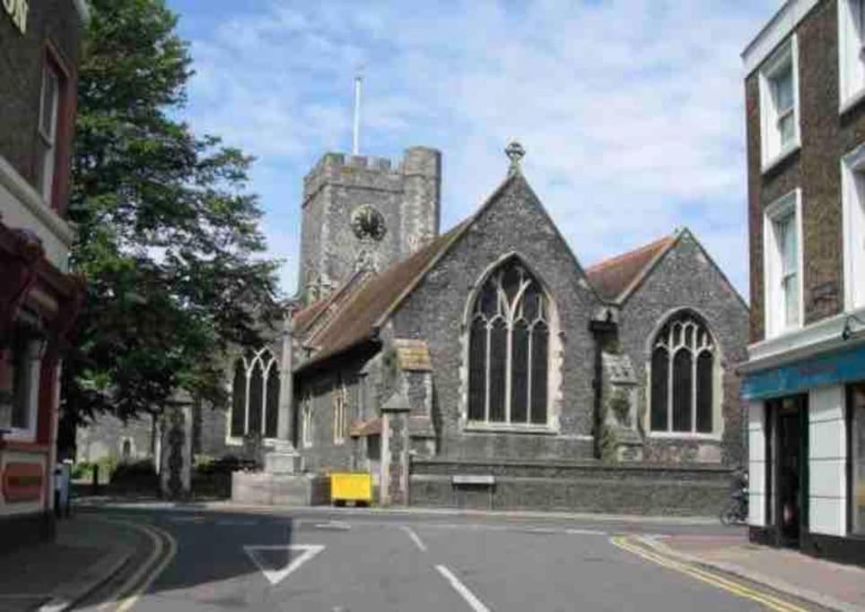 Rivendell Modern 2 Bedroom Apartment In St Peters Village Sleeps 6 Broadstairs Bagian luar foto
